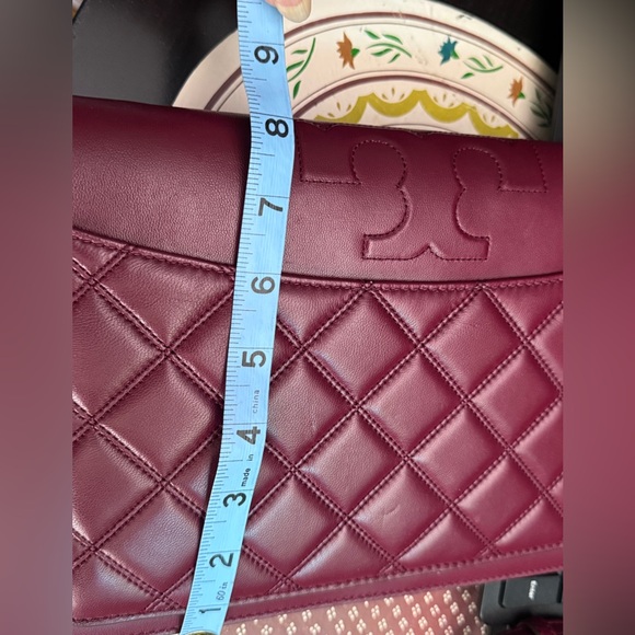 Tory bunch Elegant Burgundy Quilted Chain Bag - Picture 15 of 17